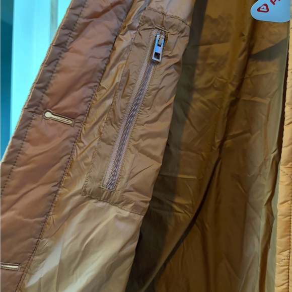 Madewell NWT Airpuff Quilted Shirt Jacket, Warm Coffee coffee color, Primaloft - Picture 6 of 11